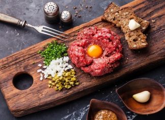 Mách bạn 6 món ăn truyền thống nhất định phải thử khi đi du lịch Séc Mách bạn 6 món ăn truyền thống nhất định phải thử khi đi du lịch Séc