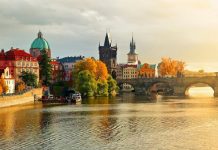 Prague - Thủ đô cổ kính hấp dẫn với du khách du lịch Czech